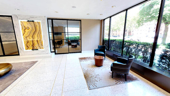 Building Photo - The Bel Air