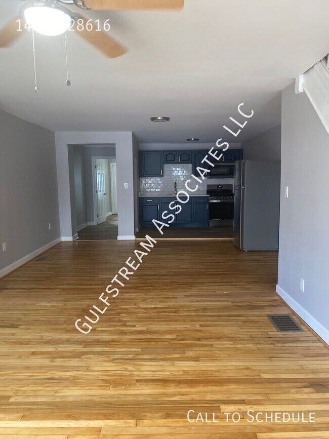 Building Photo - 2849 W Mulberry St