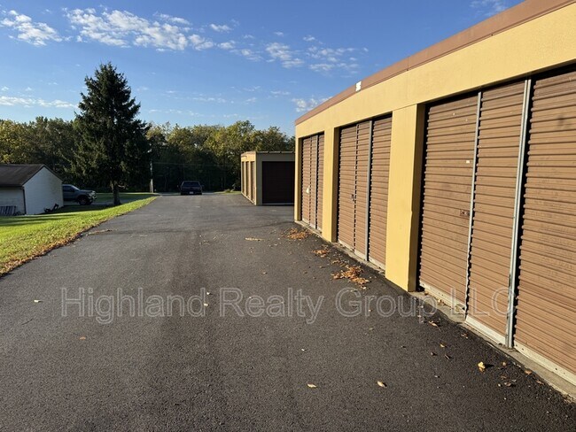 Foto del edificio - 3396 Mountain Rd