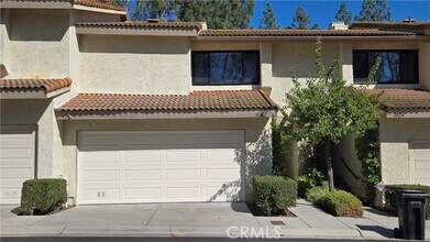 Building Photo - 1026 Creekside Dr