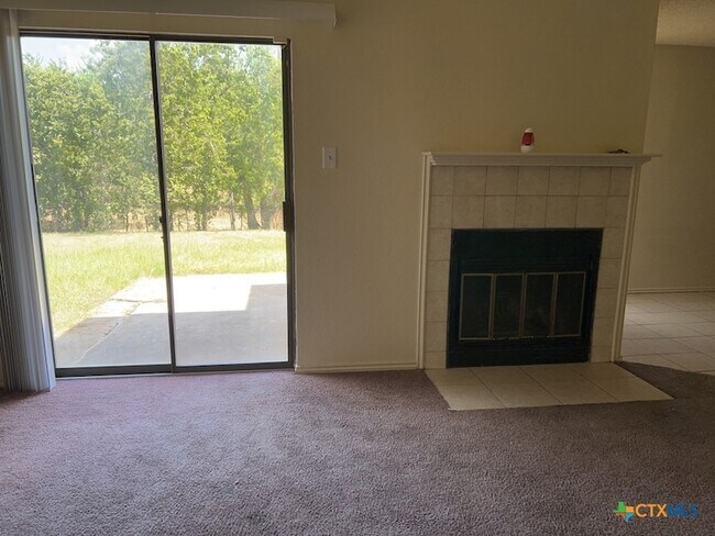 Foto del edificio - 2407 Kirk Cir