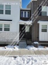 Building Photo - 1985 N 3960 W