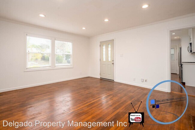 Building Photo - 3 br, 2 bath House - 2425 Alameda St