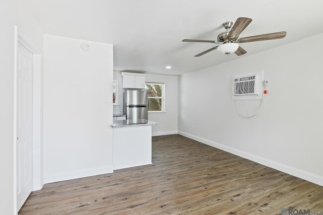 Foto del edificio - 210 Centerville St NE