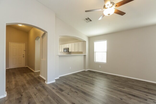Building Photo - 3565 S 257th Ln