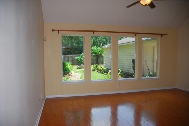 Building Photo - 27 Dove Trace Cir