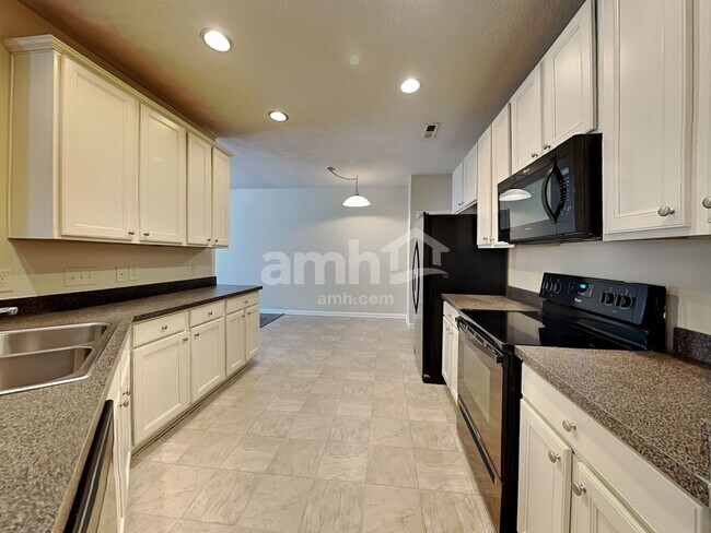 Foto del edificio - 696 Winners Cir