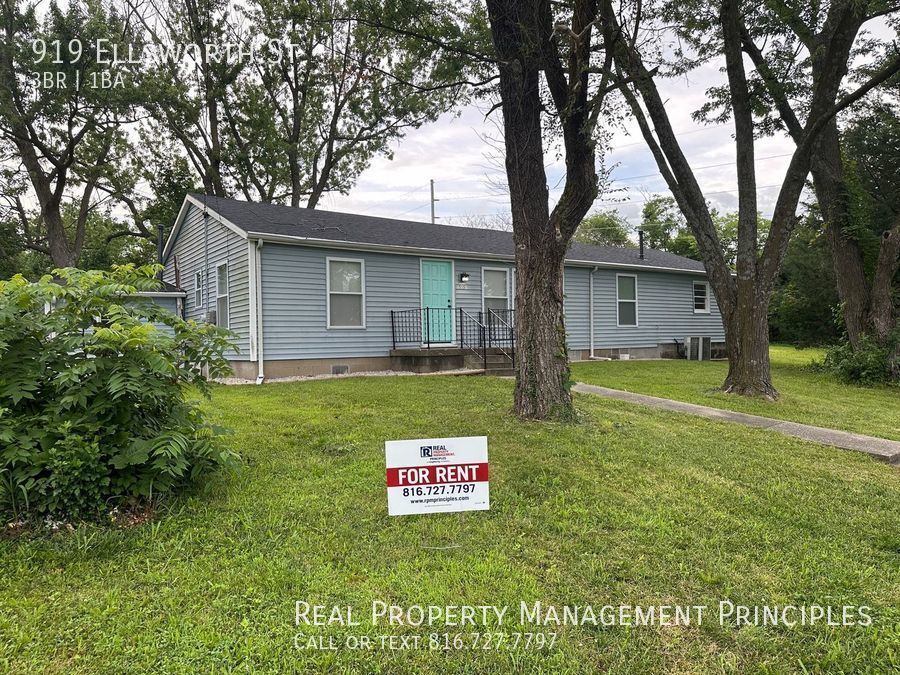 Spacious, Newly Remodeled, 3 Bedroom, 1 B... - Spacious, Newly Remodeled, 3 Bedroom, 1  B...