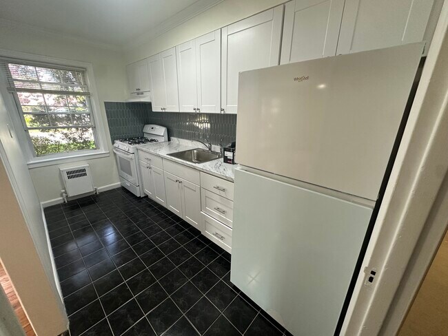 Foto del edificio - 90 Millburn Ave