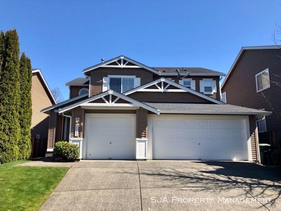 Primary Photo - Large and Spacious Home in Renaissance Ridge!