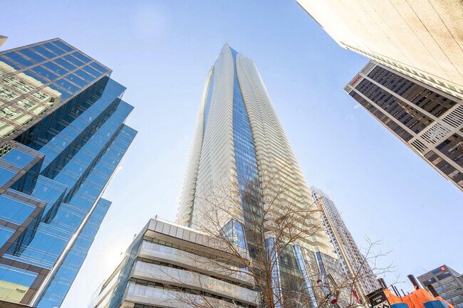 Building Photo - 1 Bloor St E