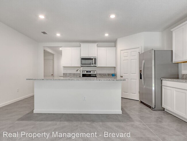 Building Photo - 4 br, 2 bath House - 7559 Tourmaline Drive
