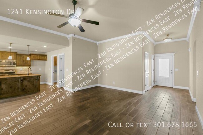 Foto del edificio - 1241 Kensington Dr