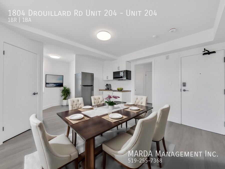 Primary Photo - NEWLY RENOVATED 1 BED/1 BATH - INCLUSIVE &...