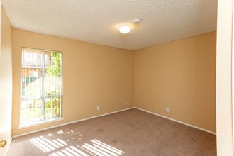 1BR, 1BA - Bedroom - Reseda Village Green