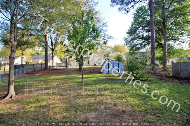 Building Photo - 241 Pear Tree Cir