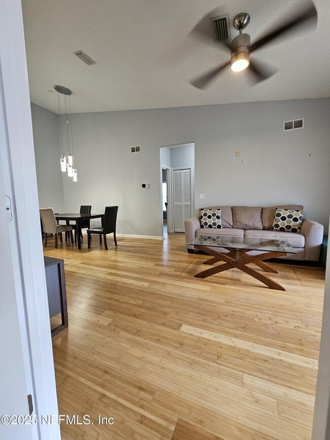 Building Photo - 8235 Lobster Bay Ct