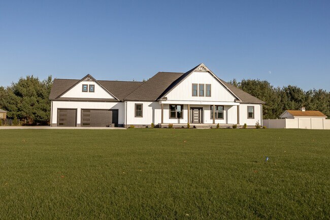 Foto del edificio - 5692 King Stuart Dr