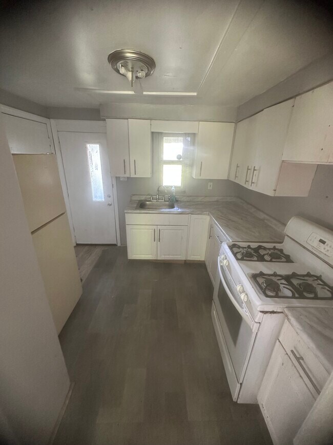 Building Photo - 1021 Orchard Ct