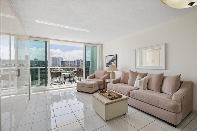 Foto del edificio - 3505 S Ocean Dr