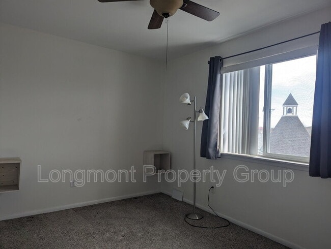 Building Photo - 2003 Terry St