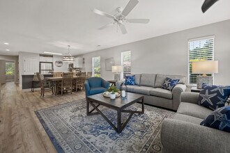 Building Photo - 410 Blue Stem Dr