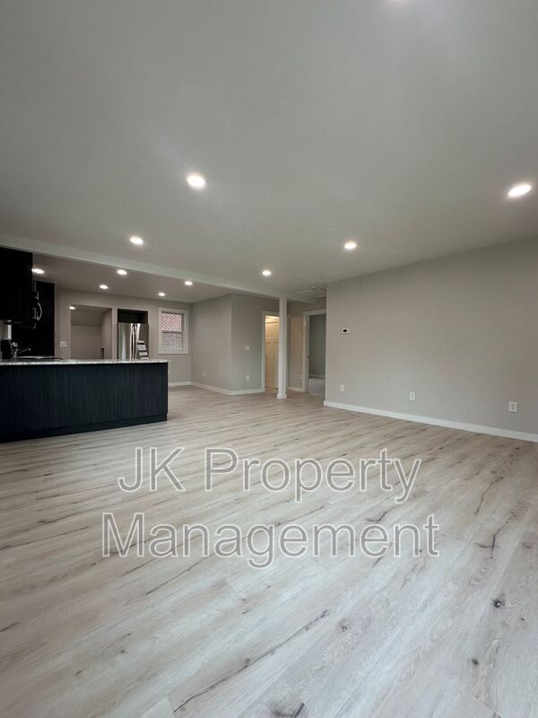 Foto del edificio - 3 21st St S