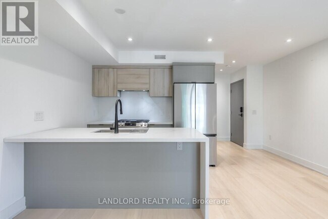 Photo du bâtiment - 37 Boustead Ave