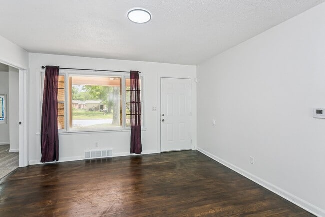 Foto del edificio - 2807 S Pattie St