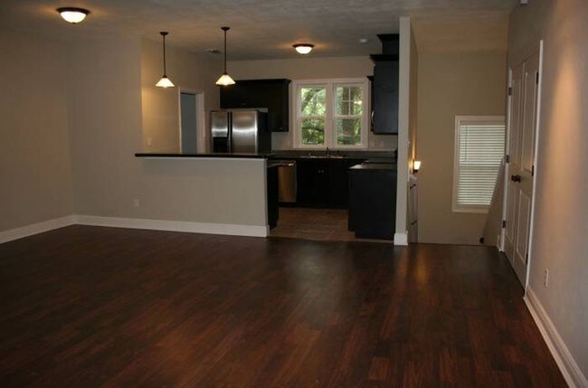 Building Photo - 246 Soho Ct