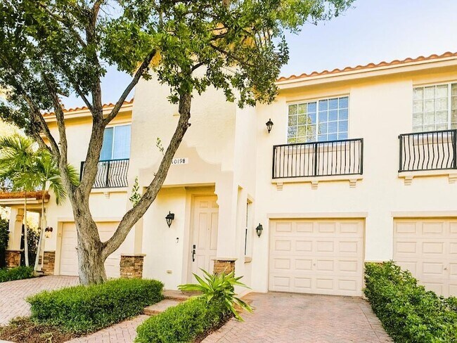 Foto del edificio - 1019 W Longport Cir