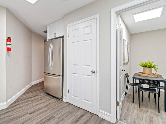 Foto del edificio - 308 Hickory St