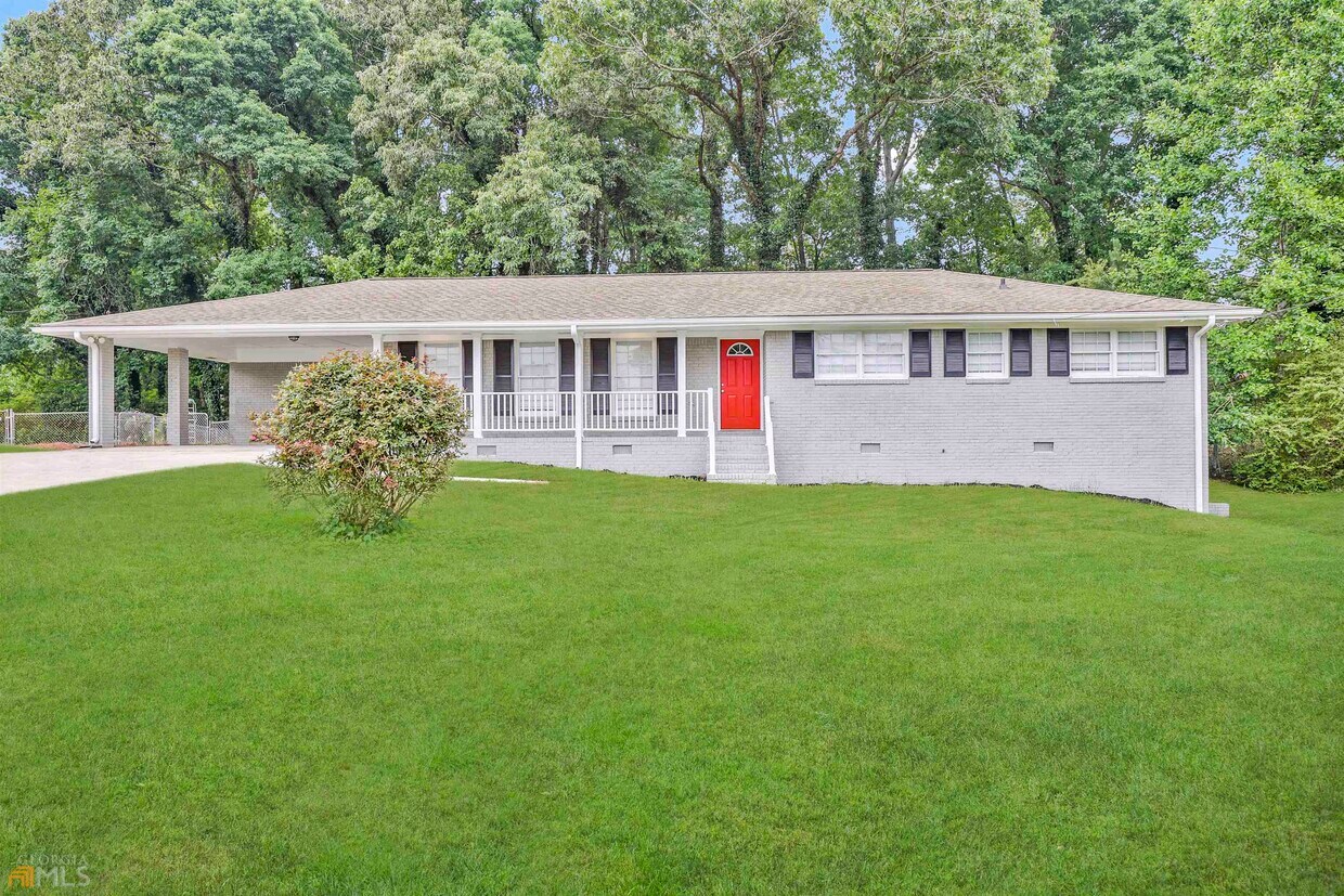 3253 Woods Cir, Decatur, GA 30034 House Rental in Decatur, GA