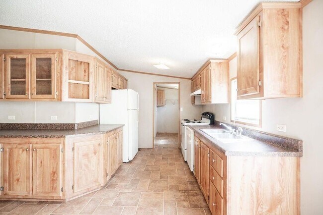 Foto del edificio - 30821 Clyde Ln