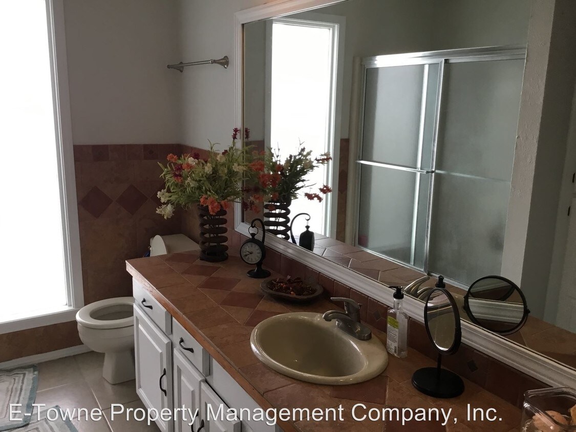 Building Photo - 3 br, 2 bath House - 3622 Willow Lake Lane