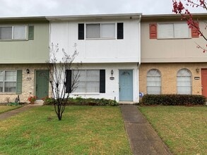 Building Photo - 323 John Wesley Blvd