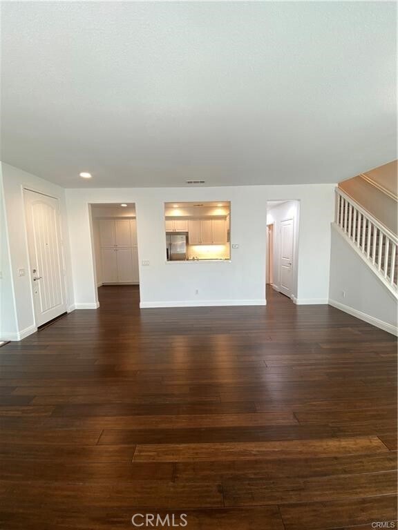 Foto del edificio - 28415 Casselman Ln
