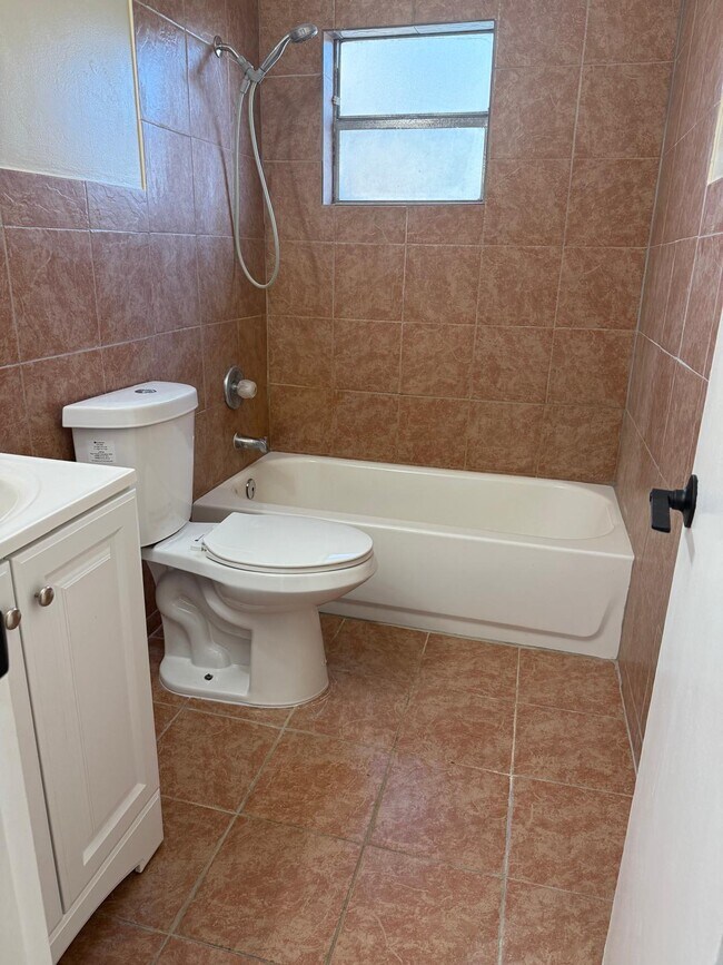 Foto del edificio - 2809 Jefferson Pky