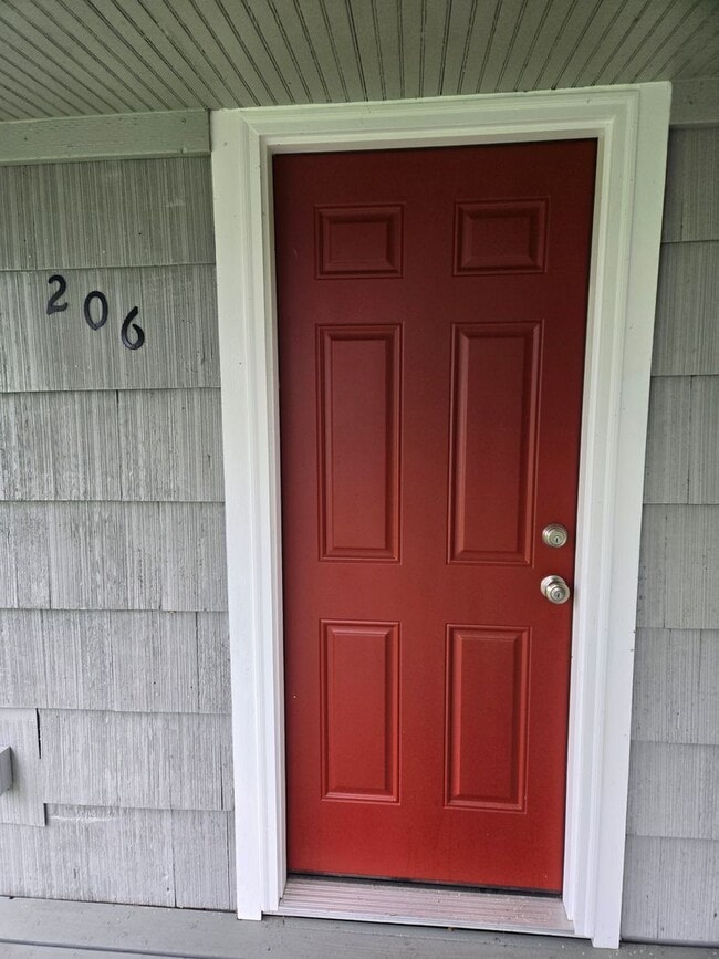 Building Photo - STATUS: AVAILABLE |R24S| $1625