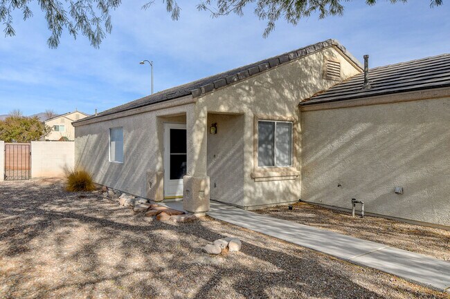 Building Photo - 5416 Pepperpike Ave