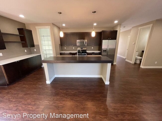 Building Photo - 4 br, 2.5 bath House - 4331 148th Place SW