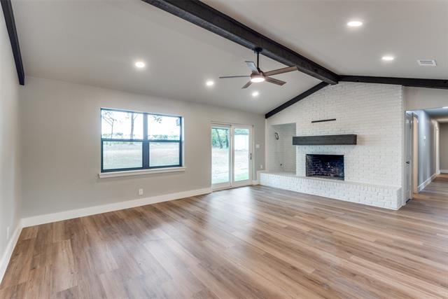 Foto del edificio - 2215 Lake Sharon Dr