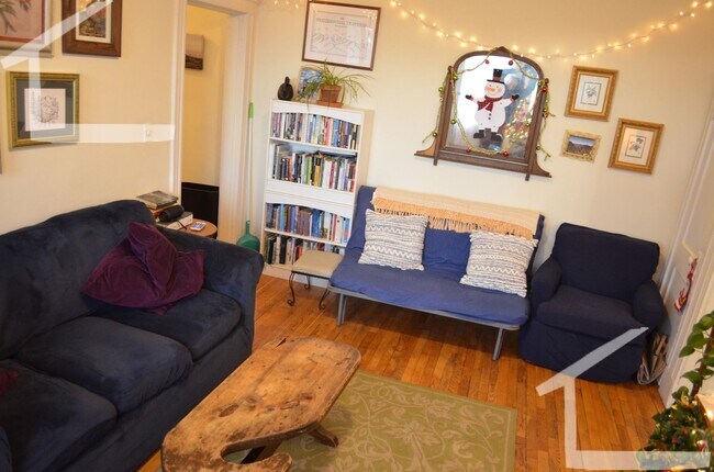 Photo - Spacious Allston 1 bed!!! JULY 1ST MOVE IN!! Apartment