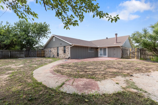 Foto del edificio - 8216 NW 112th St