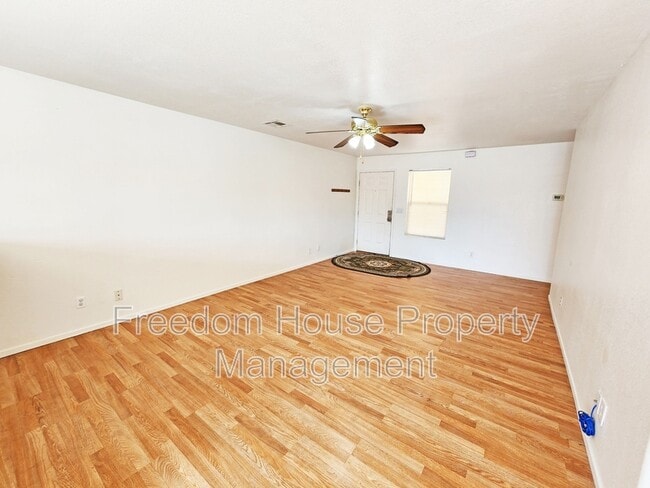 Foto del edificio - 1700 Sycamore Ave