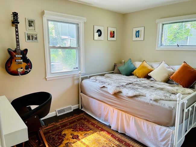 Building Photo - 104 Wabash Ave