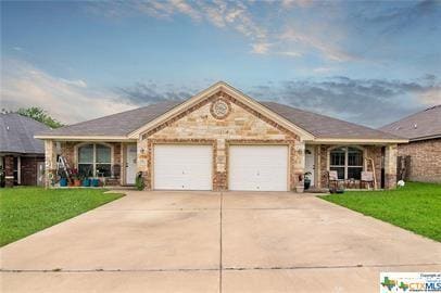 Building Photo - 631 Paseo del Plata Dr