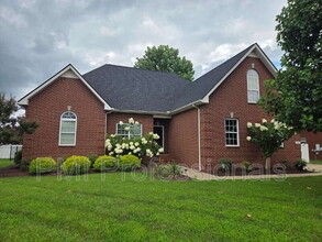 Building Photo - 3606 Geneva Dr