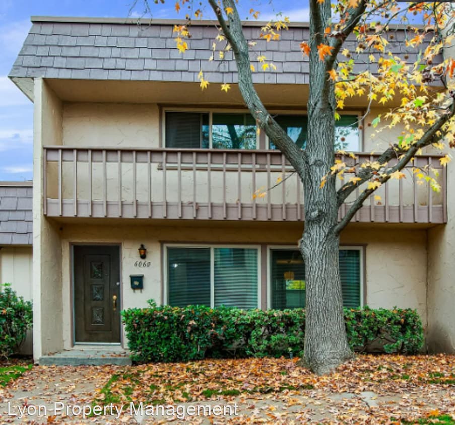 3 br, 2.5 bath House 6060 Via Casitas House Rental in Carmichael