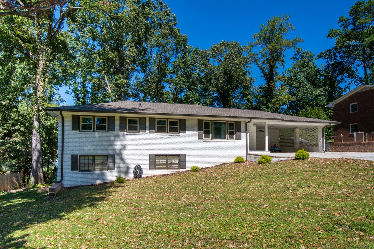 1851 Donald Dr, Marietta, GA 30062 House for Rent in Marietta, GA